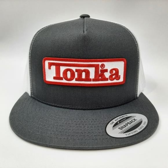 Retro Vintage Style Tonka Toys Embroidered Patch Flat Bill Trucker Mesh Cap Hat - Picture 2 of 4
